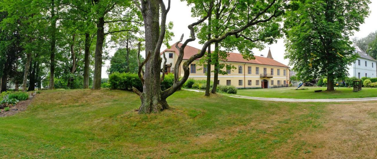Hotel Zamek Jindrichovice Kolinec Zewnętrze zdjęcie